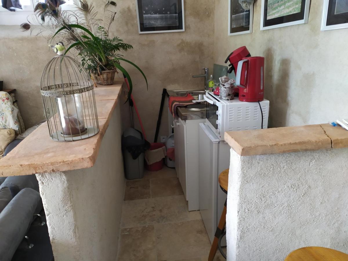 Bed and Breakfast Petit Saint Hubert 1 A 4 Personnes Velles  Экстерьер фото
