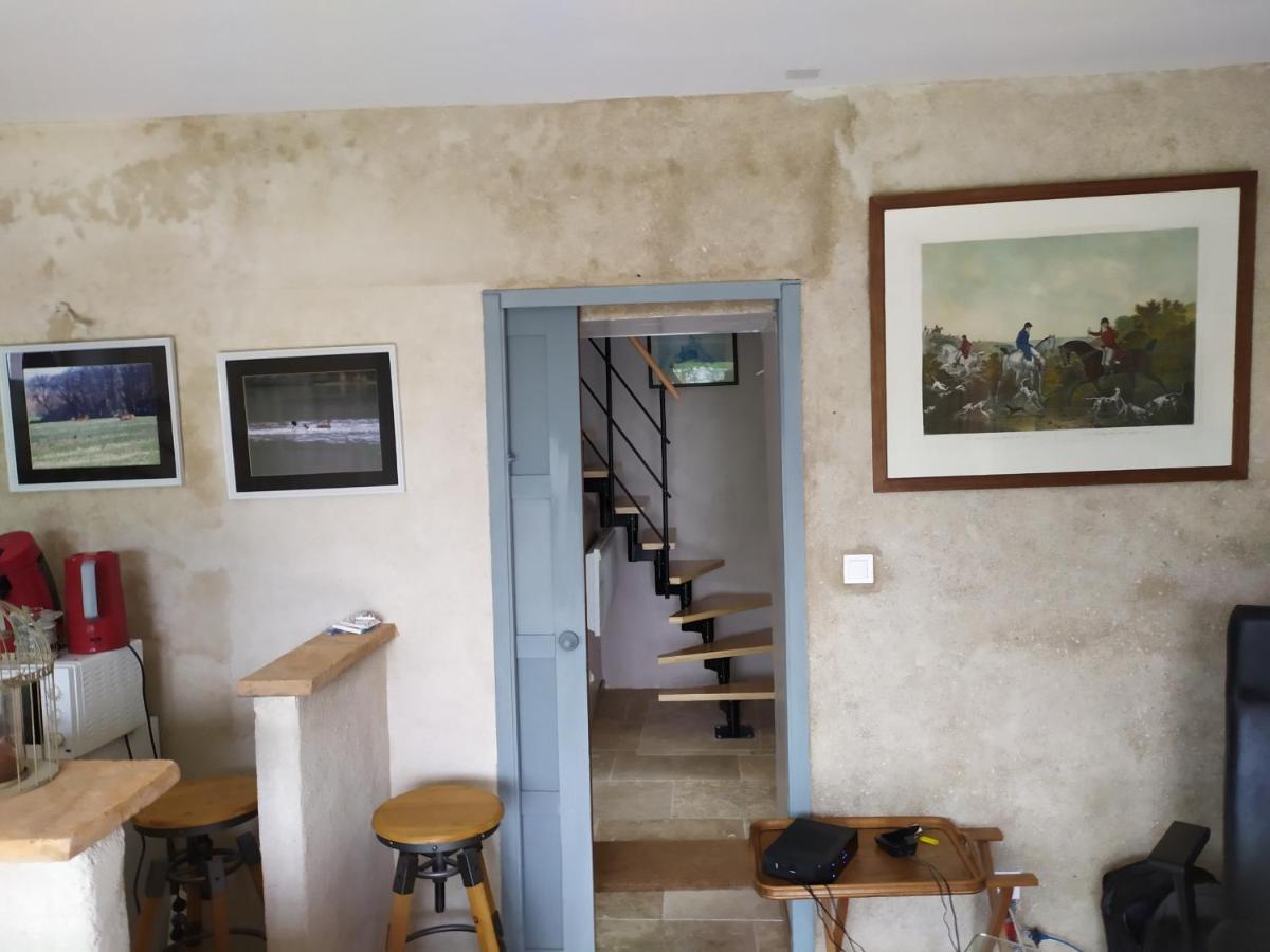 Bed and Breakfast Petit Saint Hubert 1 A 4 Personnes Velles  Экстерьер фото